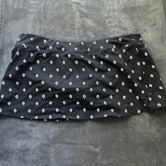 Lands End 2 Piece Swimsuit Women's Bandeau Tankini Top And Skirt Bottom Size 14 - Picture 4 of 7